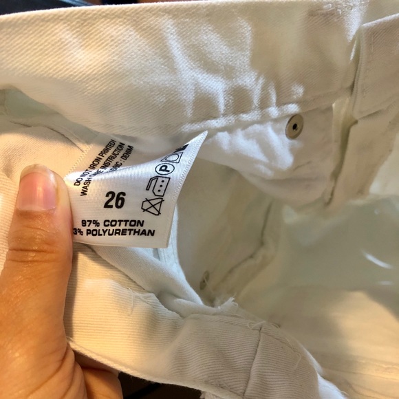 white distressed ripped Discovered Denim, size 2 - Picture 4 of 4